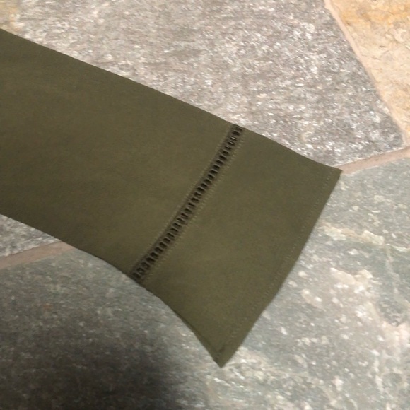 H&M Olive Green 3/4 sleeve dress - Picture 5 of 7